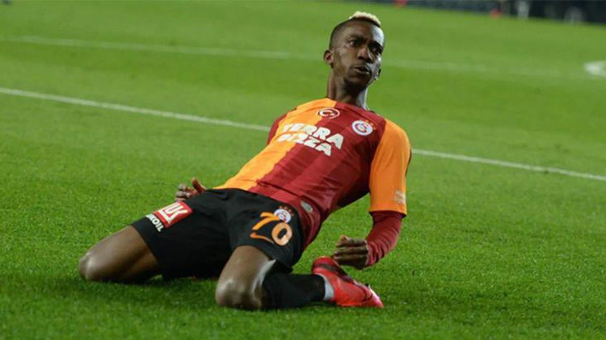 Galatasaray'ın başka bir eski yıldızı olan Onyekuru da Beşiktaş yolcusu! Transferde sona yaklaşıldı