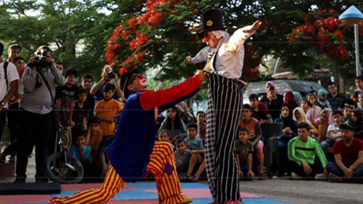 Gazzeli Gençler Sirk ve Dabke Festivali\'nde Hoş Vakit Geçirdi