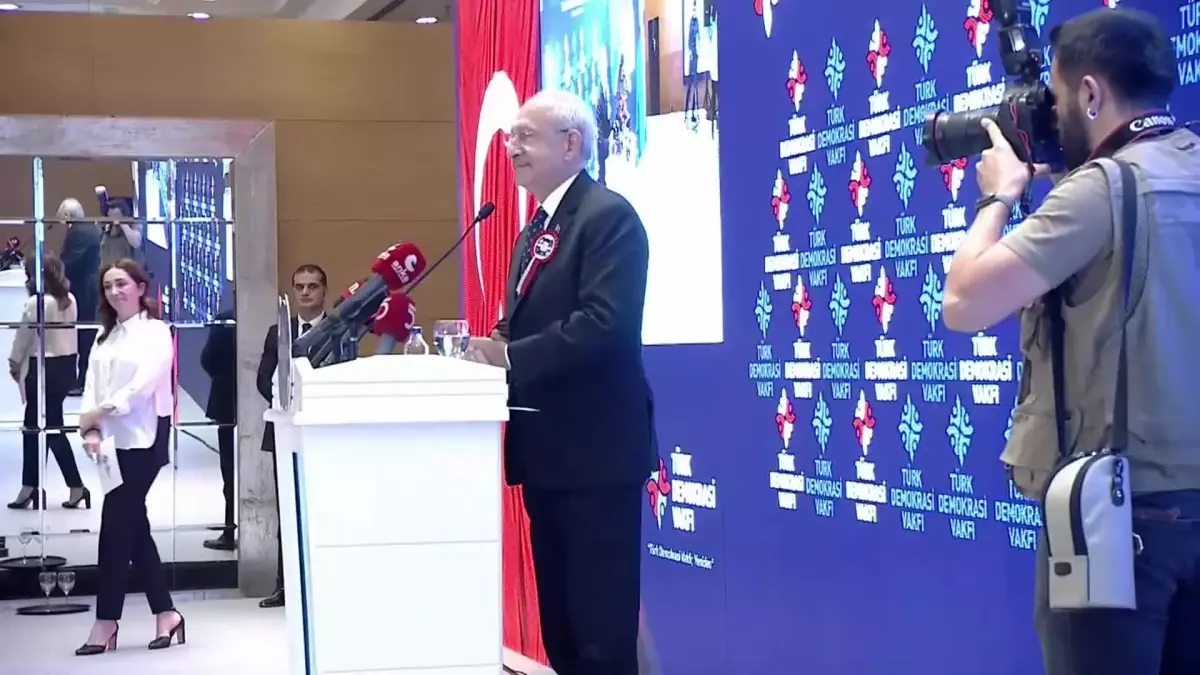 Kılıçdaroğlu: "Siyasetçi Nasıl İktidar Olduysa, Gelmesini Nasıl Biliyorsa, Gitmesini de Bilmek Zorundadır.