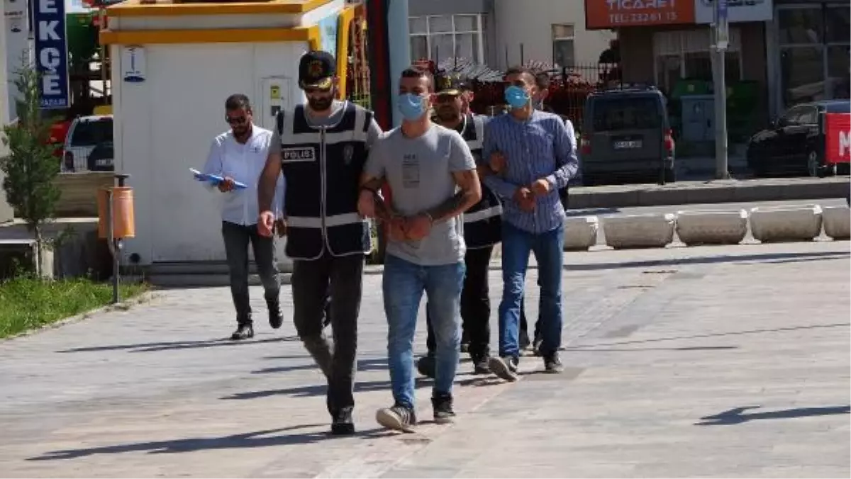 Kuzenini sokakta öldüren şüpheli yakalandı (2)