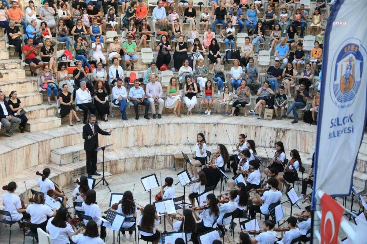 Narlıdere Belediyesi Çocuk Senfoni Orkestrası Efes Selçuk\'taydı