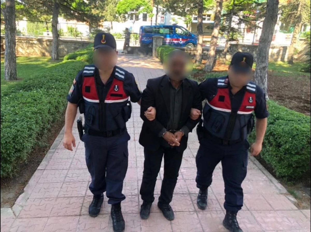 Terör örgütü üyesi firari hükümlü Eskişehir\'de yakalandı