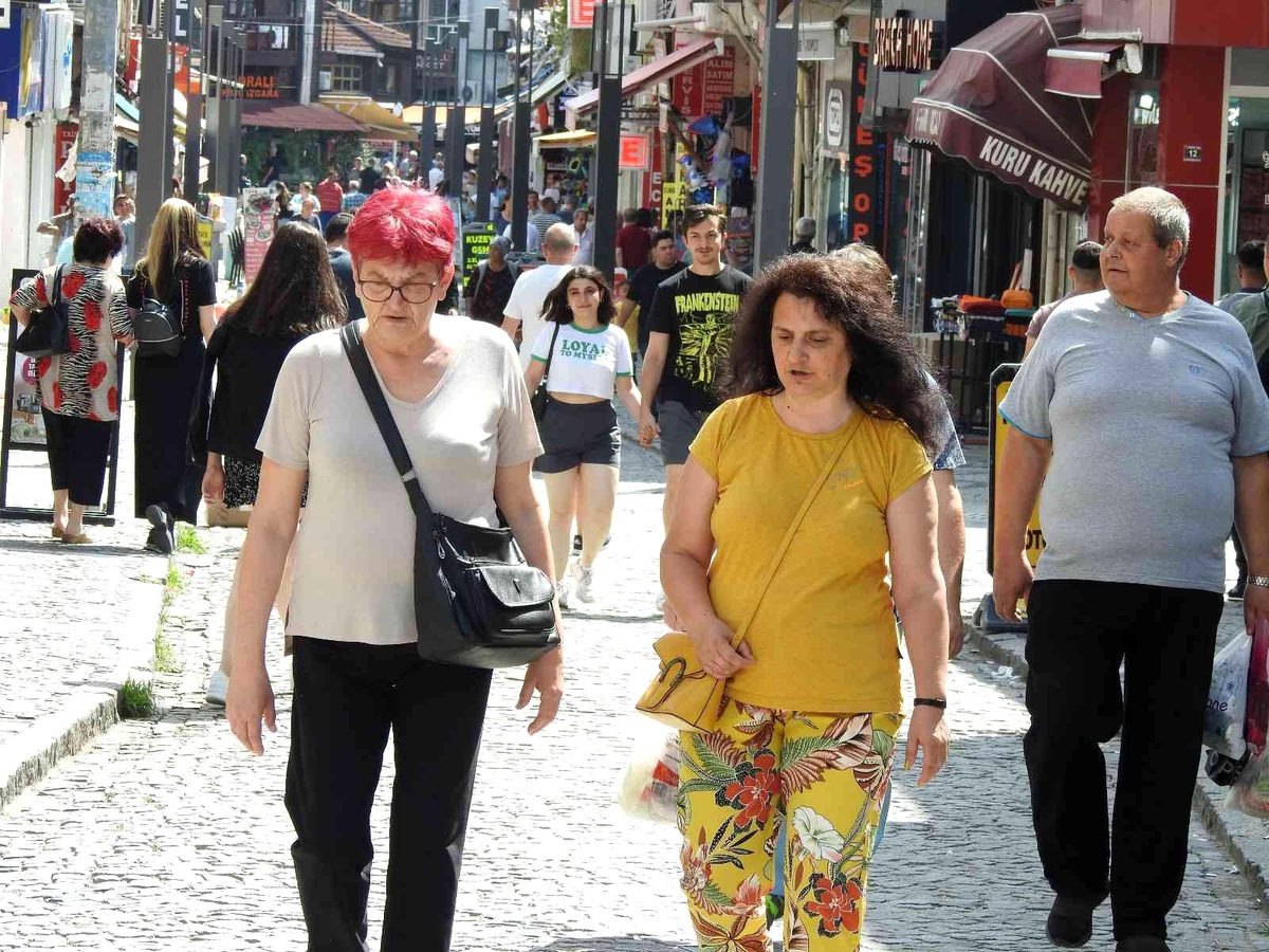 Turist akınına uğrayan Edirne\'de esnafa oda başkanından "fiyat tarifesine uyun" çağrısı