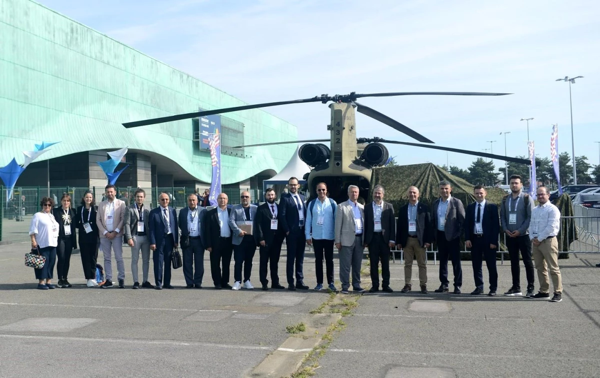 Uzay havacılık savunma UR-GE üyeleri ihracat için Paris\'te