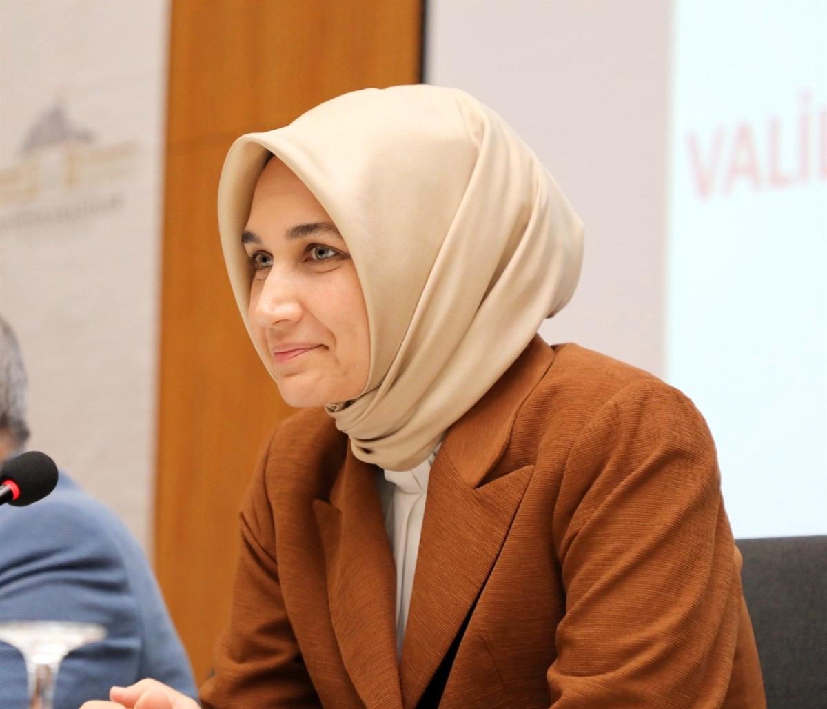 Vali Yiğitbaşı: "Hizmetleri etkin ve hızlı çözümlerle yapmaya gayret göstereceğiz"