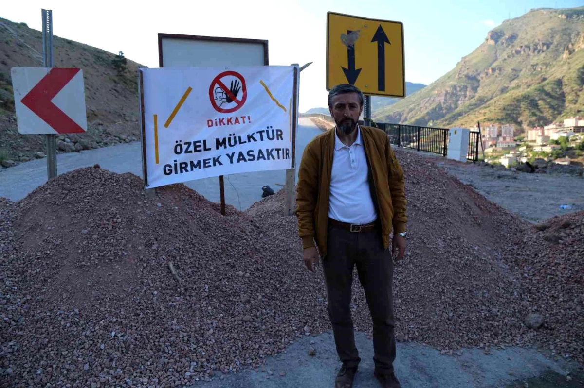 "Zarara Uğradım" dedi, hastane yolunu 2. kez ulaşıma kapattı