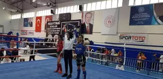 Bitlisli sporcu Özlem Melek Korkmaz, Muaythai Türkiye Şampiyonu oldu