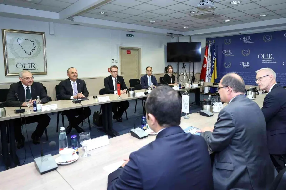 SARAYBOSNA - Çavuşoğlu, Bosna Hersek Yüksek Temsilcisi Schmidt ile görüştü (2)