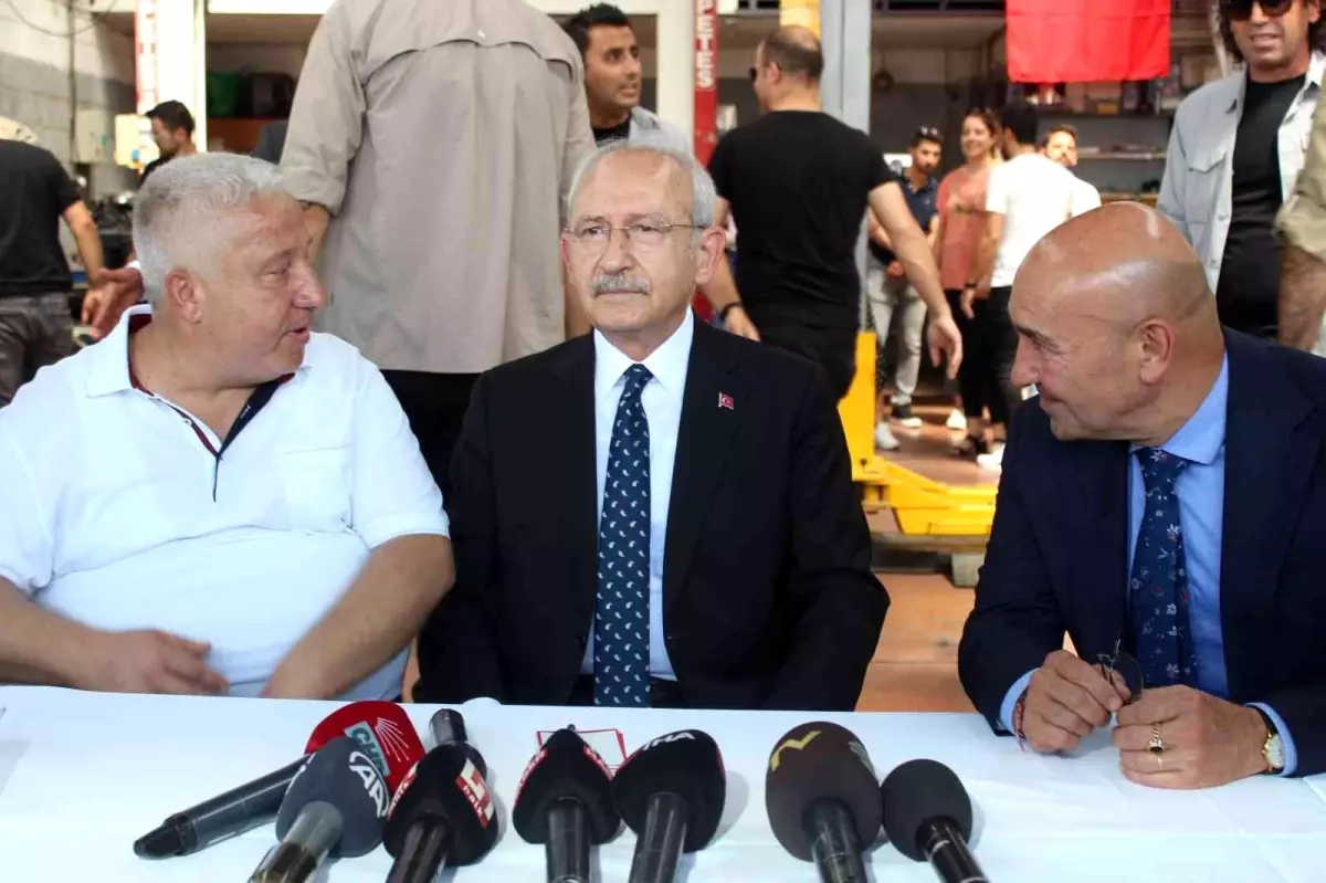 CHP Lideri Kılıçdaroğlu İzmir\'de sanayi esnafı ile buluştu