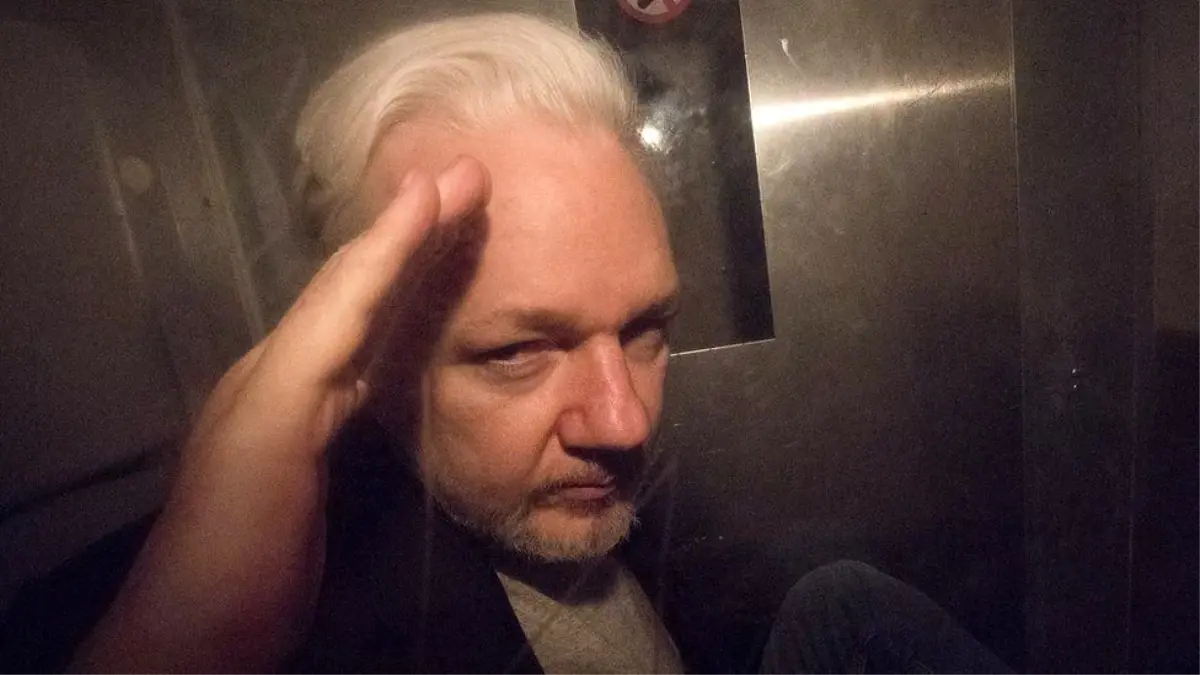 Assange: İngiltere WikiLeaks\'in kurucusunun ABD\'ye iadesini onayladı, karar temyize götürülecek