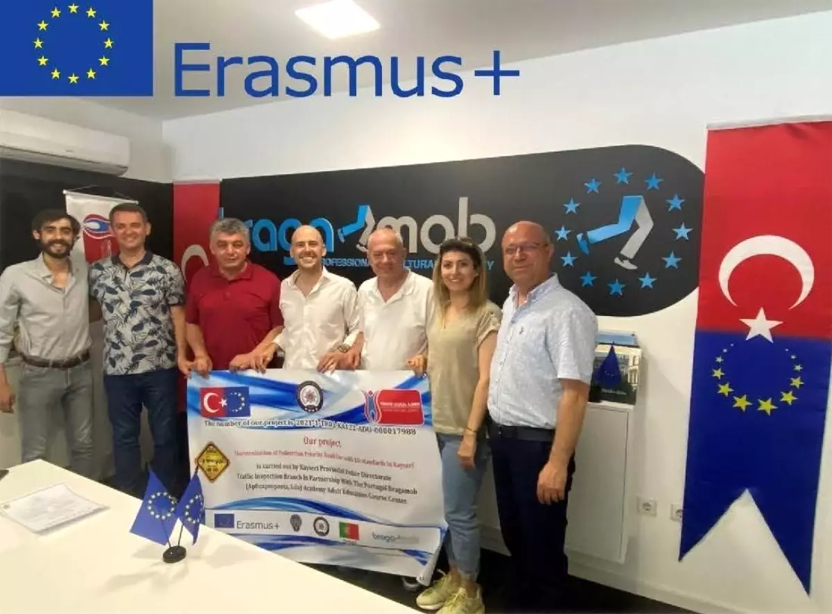 Kayseri Emniyet Müdürlüğünün yetişkin eğiticileri Avrupa kursunu tamamladı