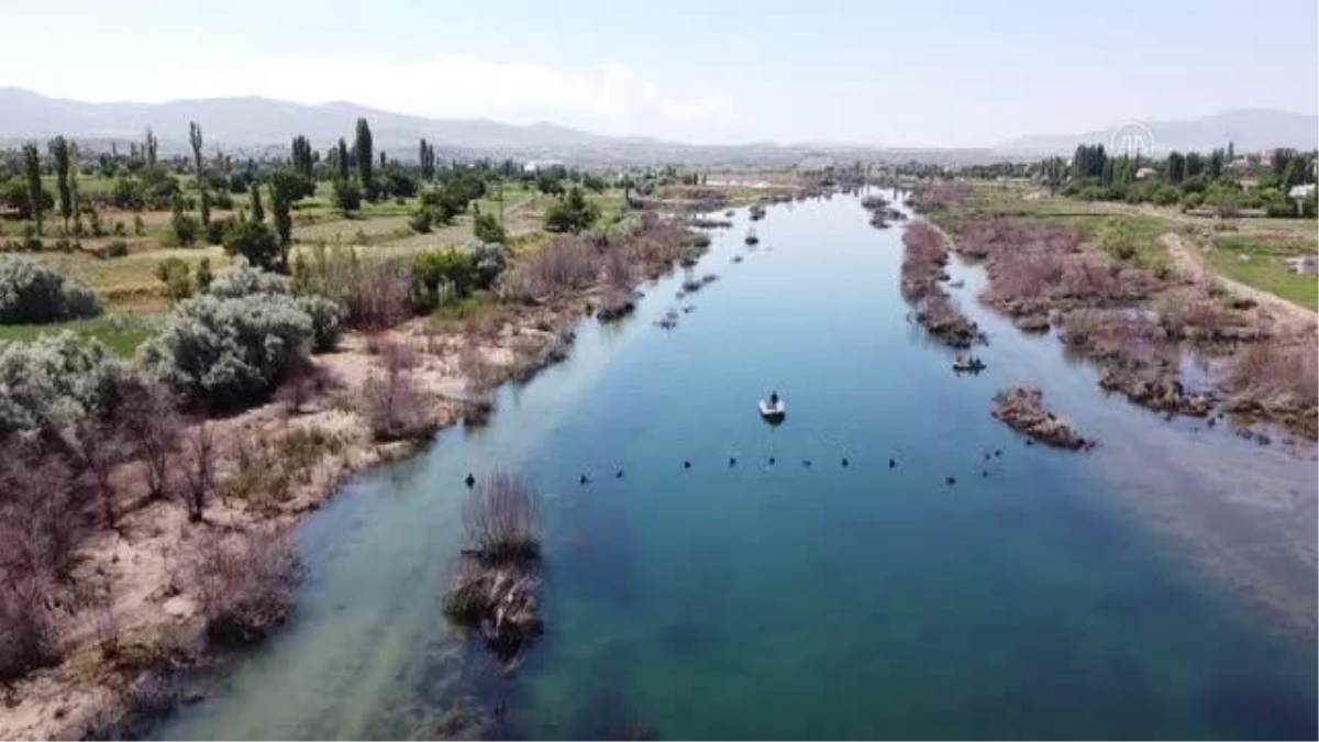 Kızılırmak\'ta kaybolan kişiyi arama çalışmaları sürüyor