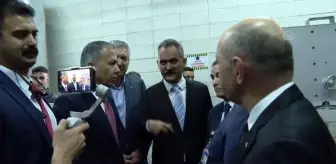 Okul-Sanayi İş Birliği Modeli kapsamında üretilen kağıt temizlik ürünlerine ait ilk ihracat tırı törenle uğurlandı