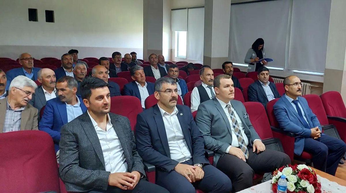Susuz'da muhtarlar toplantısı yapıldı