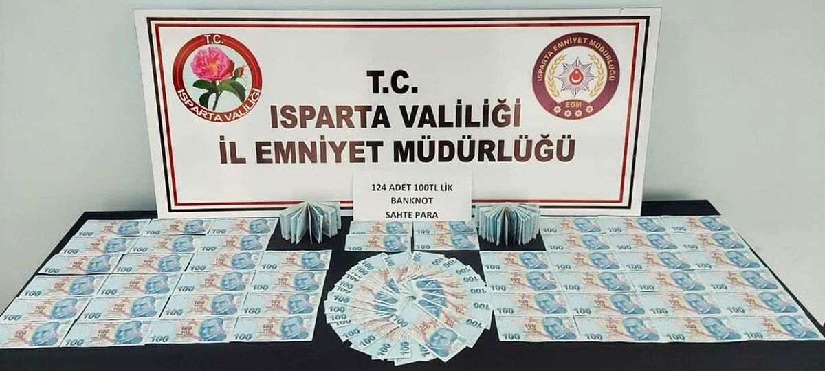 Üzerinde 12 bin 400 TL sahte para ile yakalandı