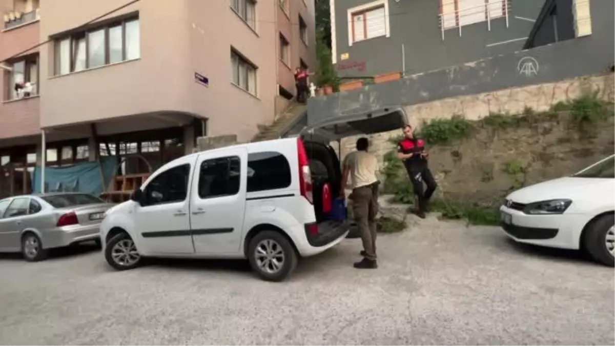 ZONGULDAK - Silahlı ve bıçaklı kavgada 2 kişi yaralandı