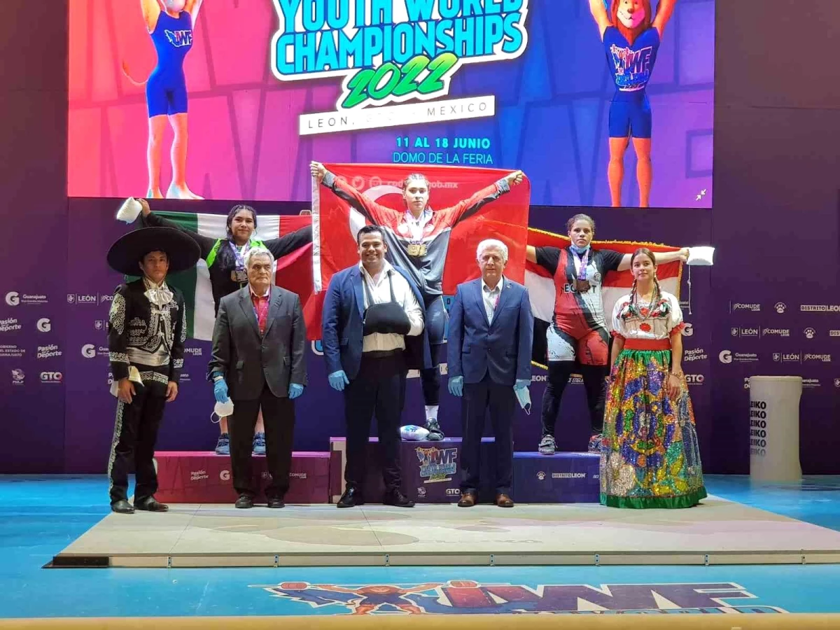 Büşra Çan Kop, Meksika\'da dünya şampiyonu oldu