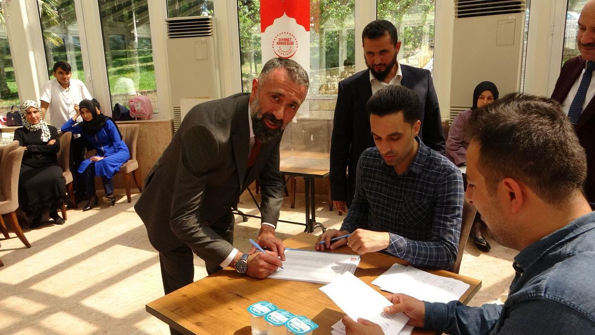 Diyanet Kardeşliği Sendikasına Yunus Aslım başkan olarak seçildi