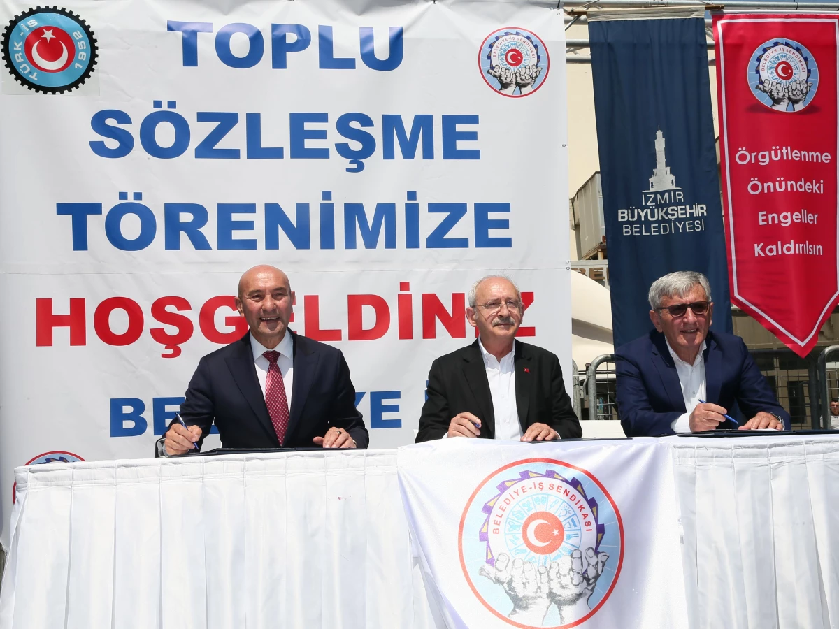 Kılıçdaroğlu, İzmir\'de CHP\'nin üye katılım töreninde konuştu Açıklaması