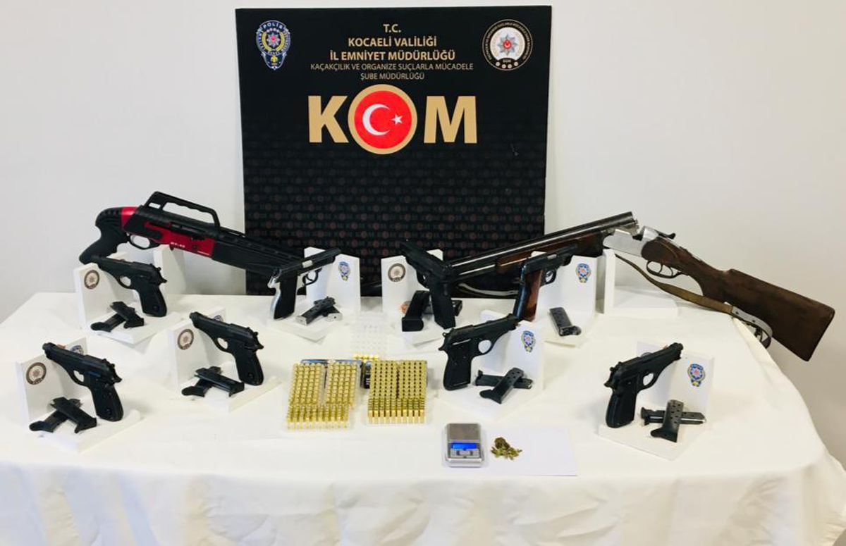 Kocaeli\'de silah kaçakçılığı operasyonunda yakalanan şüpheli tutuklandı