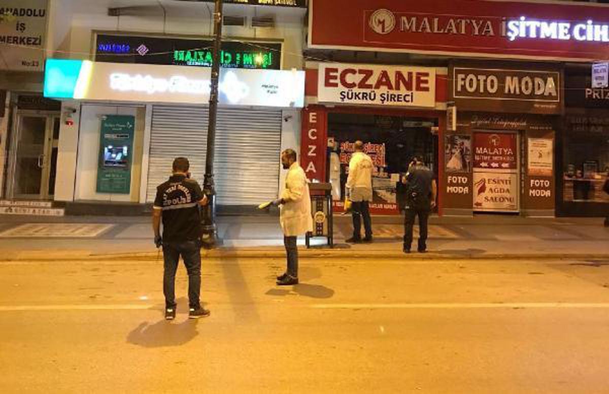 Son dakika: Malatya'da husumetlilerin silahlı kavgası: 3 yaralı, 2 gözaltı