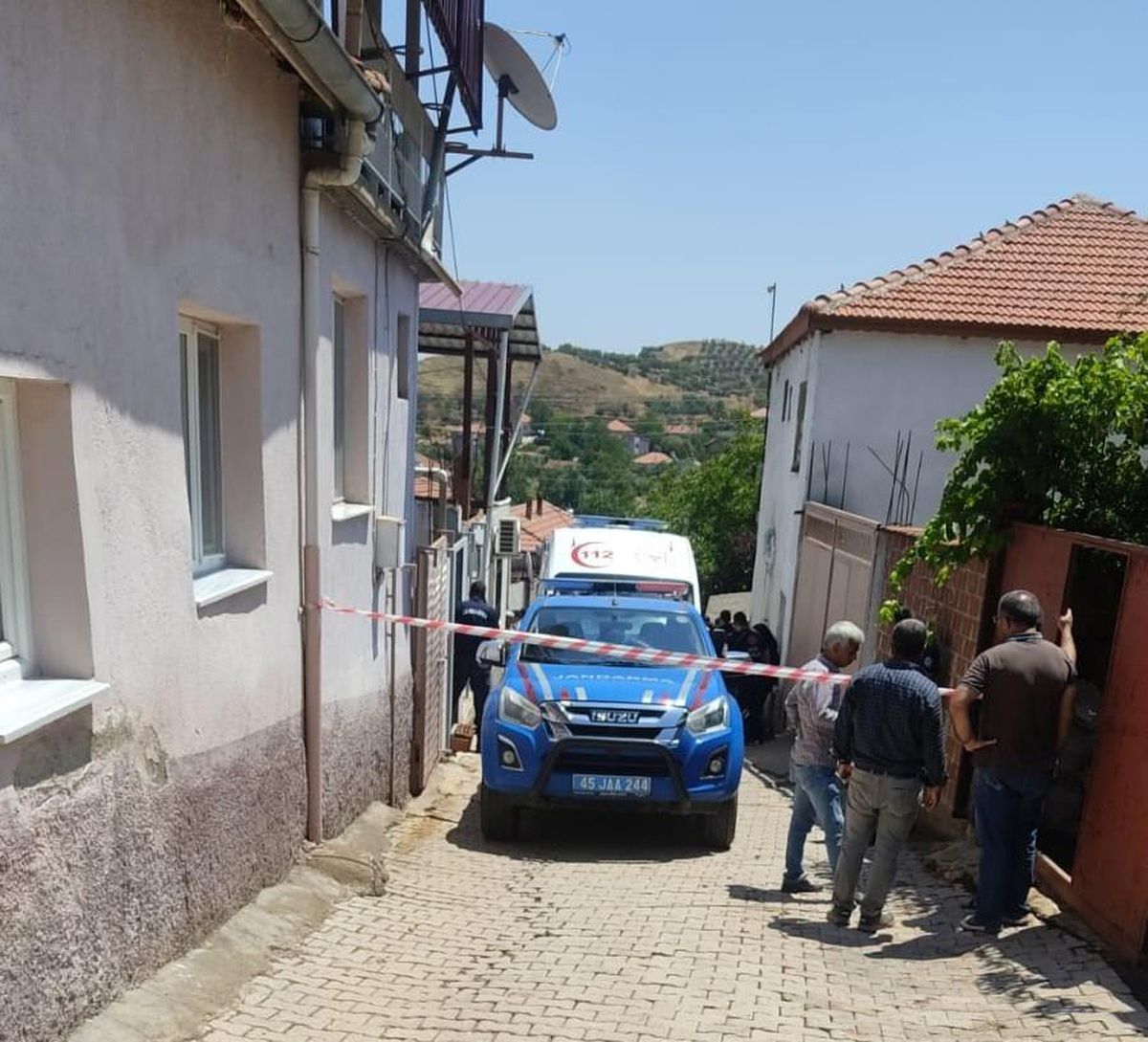 Son dakika haberleri... Manisa\'daki vahşi cinayette çiftin çocukları tutuklandı