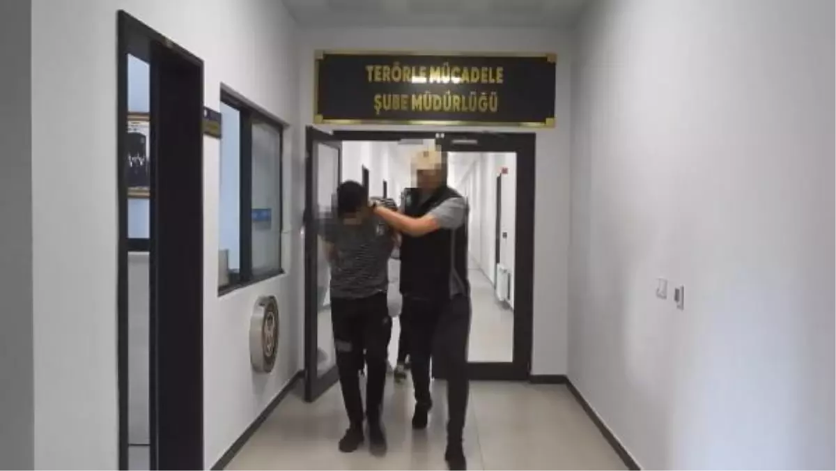 Son dakika haberleri | Terör örgütü YPG kamplarında silahlı eğitim alan 2 kişi yakalandı