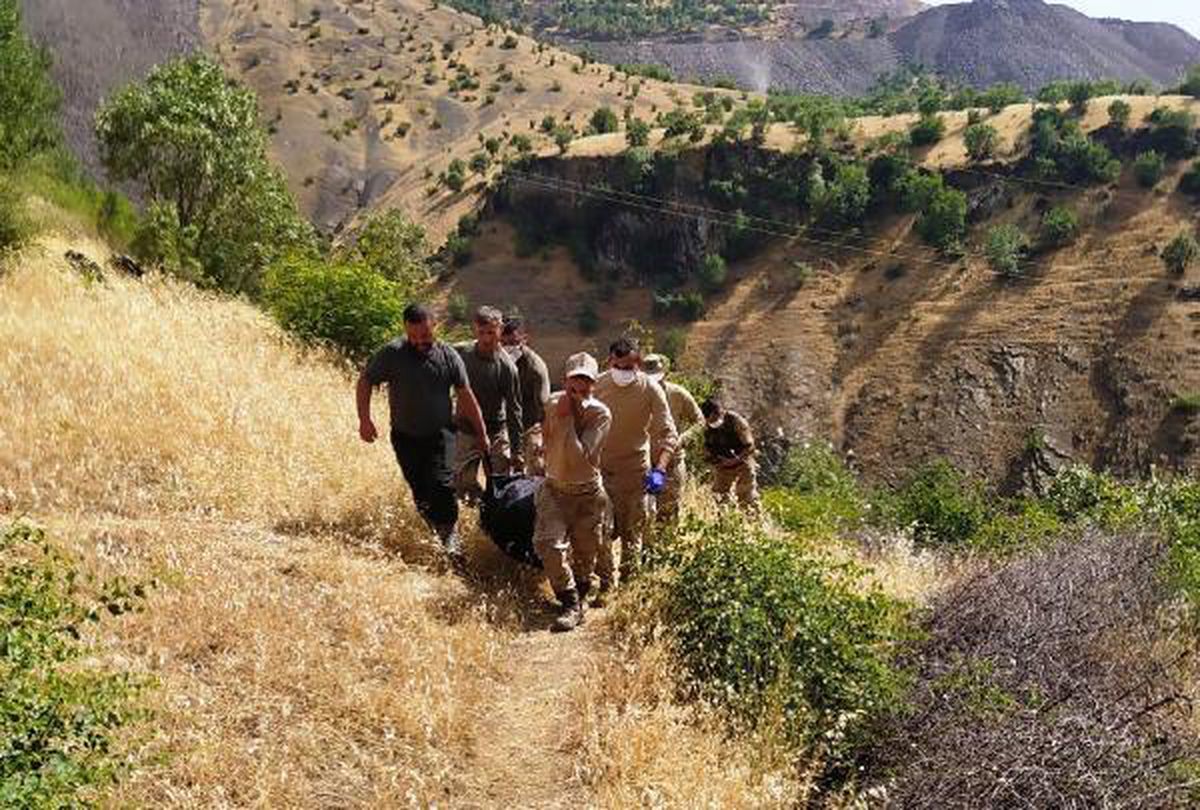Bitlis\'te derede erkek cesedi bulundu