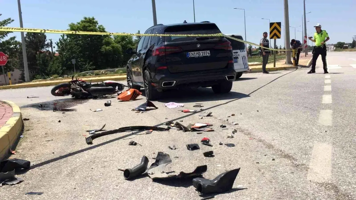 Konya\'da ciple motosikletin çarpıştığı kazaya ait görüntüler ortaya çıktı