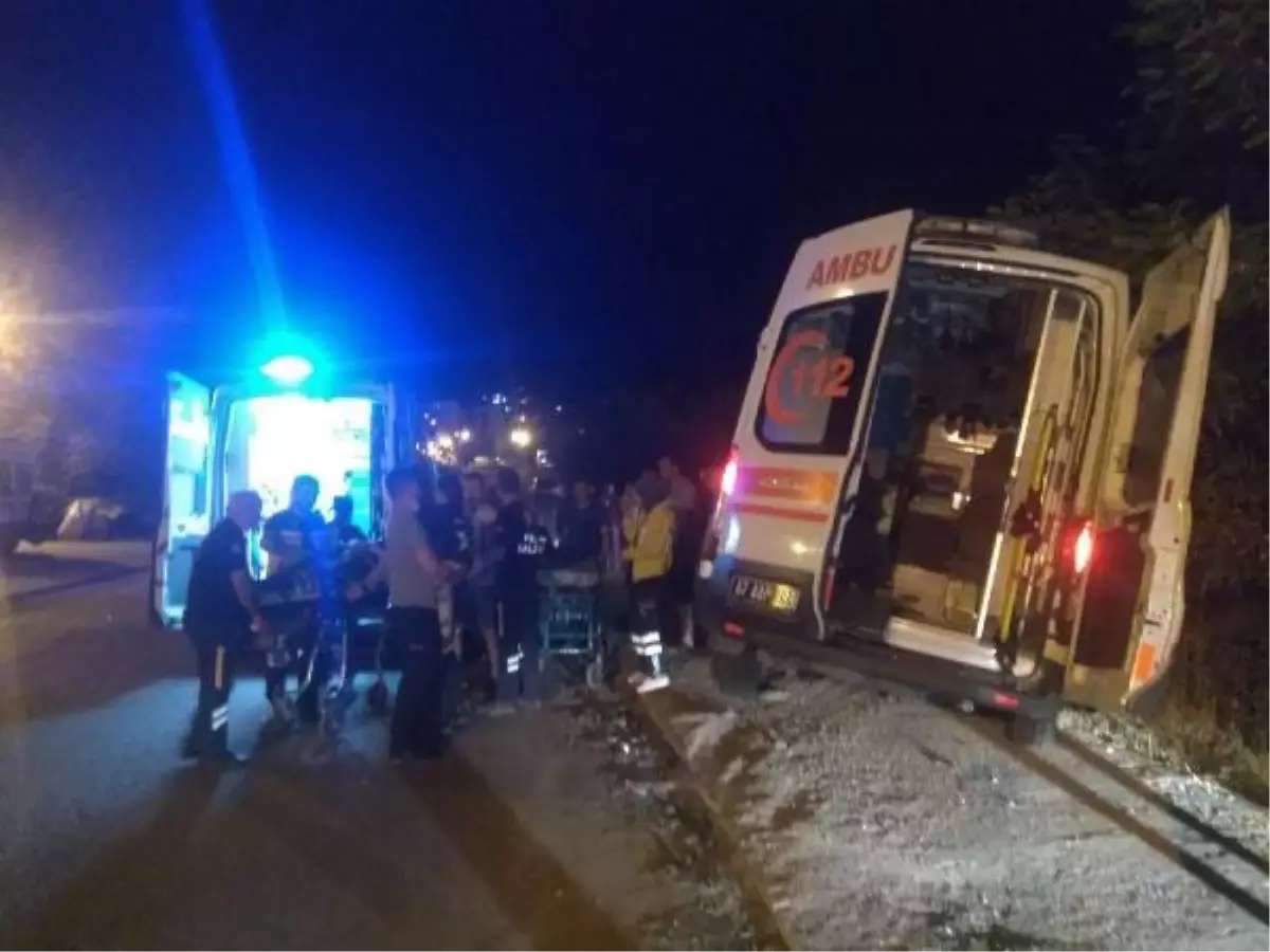 Son dakika haberi | Trafik kazasına giden ambulanslar çarpıştı: 3 yaralı