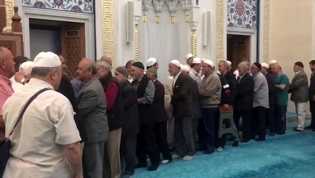 Zonguldaklı hacı adayları Harem-i Şerif\'e uğurlandı