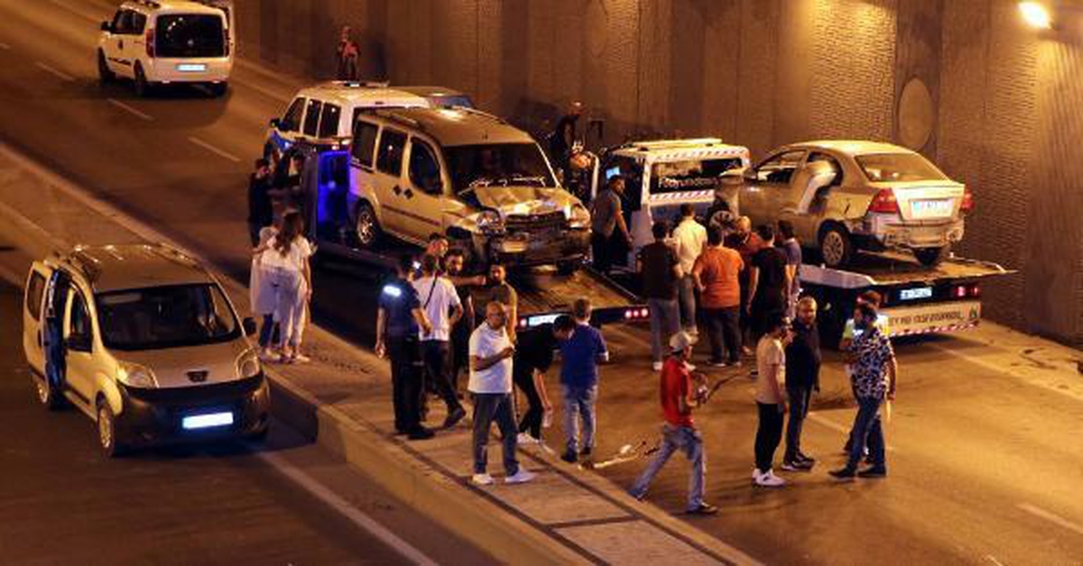 Son dakika haber | Kayseri\'de 6 aracın karıştığı zincirleme kazada 6 kişi yaralandı