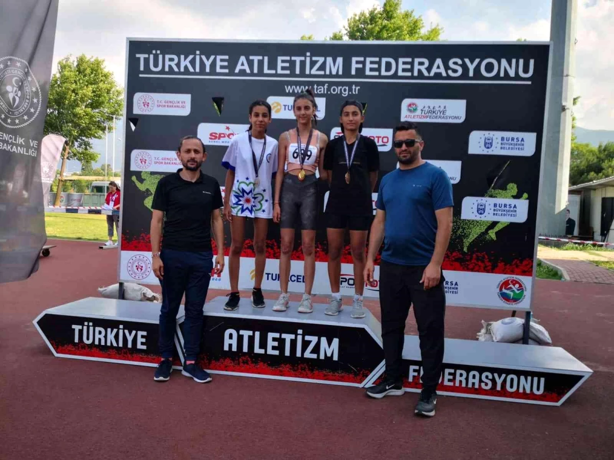 Muğla Büyükşehir atletizm sporcusu Türkiye 2\'incisi oldu
