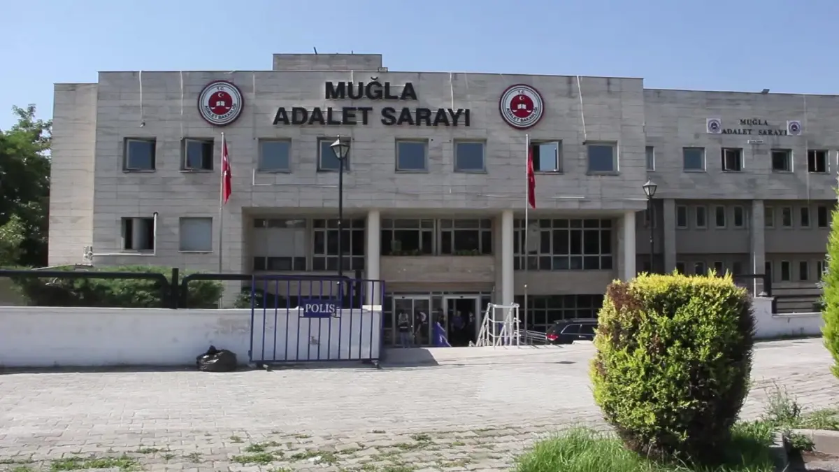 Son dakika haberleri... Pınar Gültekin\'in Ailesinin Avukatı Epözdemir: "Bugün Hukukun Öldüğü Bir Gündür.