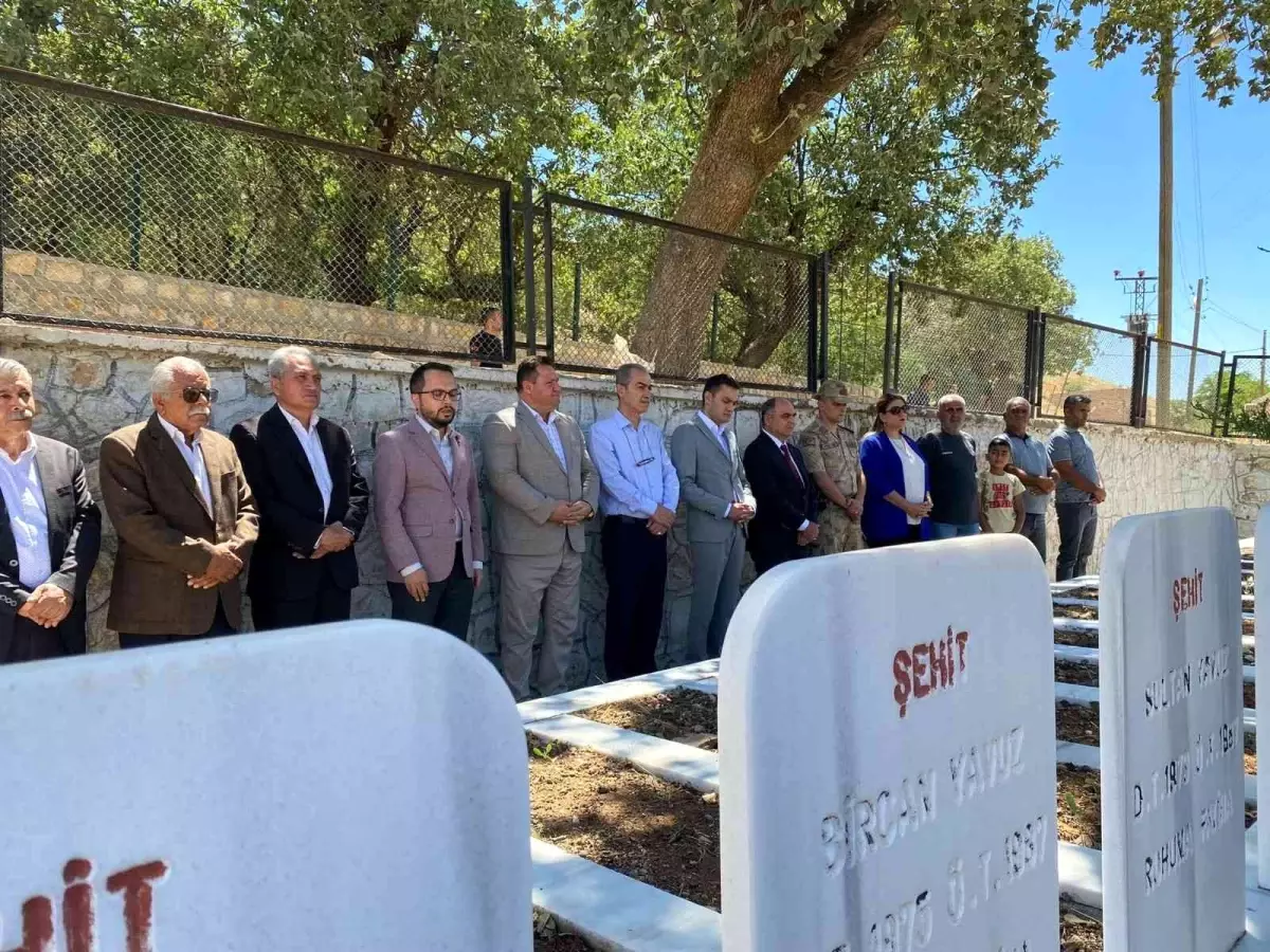 PKK terör örgütünün Pınarcık'ta katlettiği 30 sivil anıldı