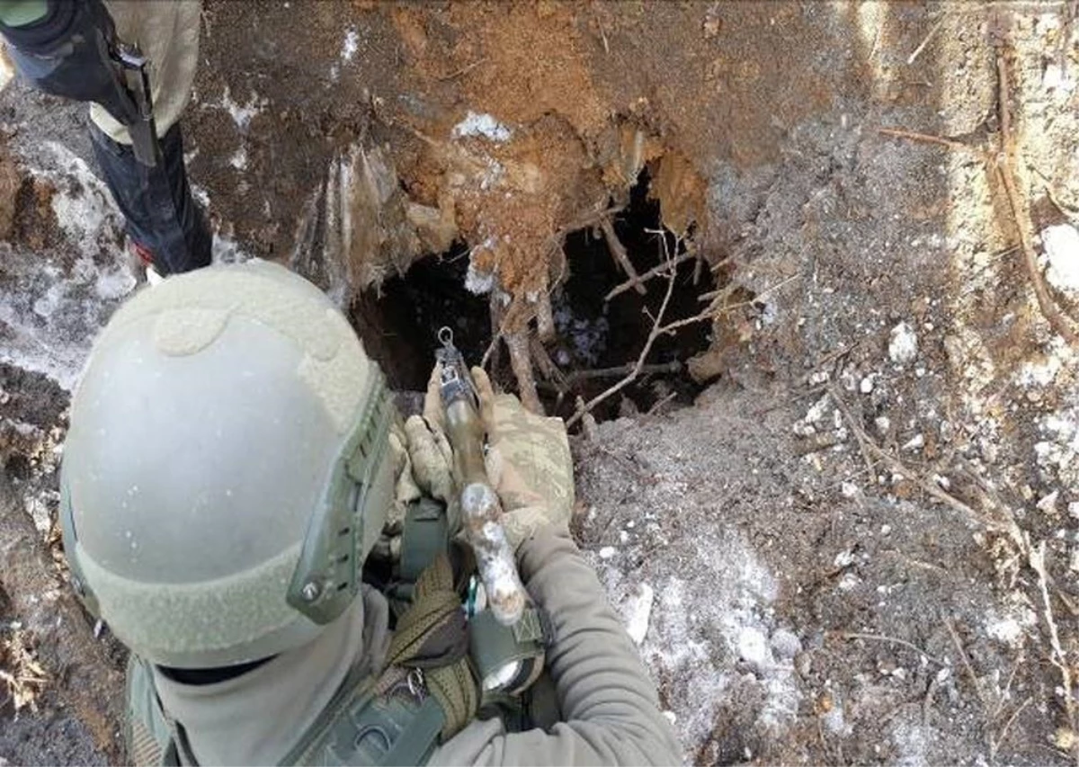 Terör örgütüne ağır darbe: "Hakkari\'de 2 terörist etkisiz hale getirildi"