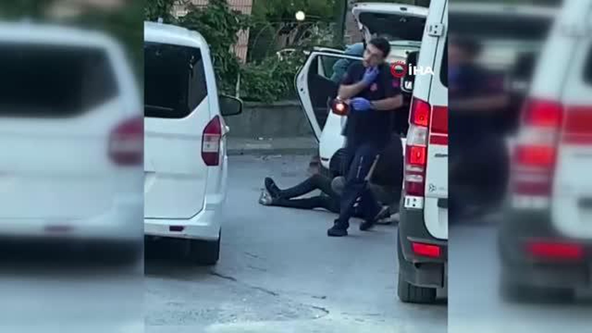 Son dakika haber! Uyuşturucu satıcıları kaçarken arabayla polise çarptı