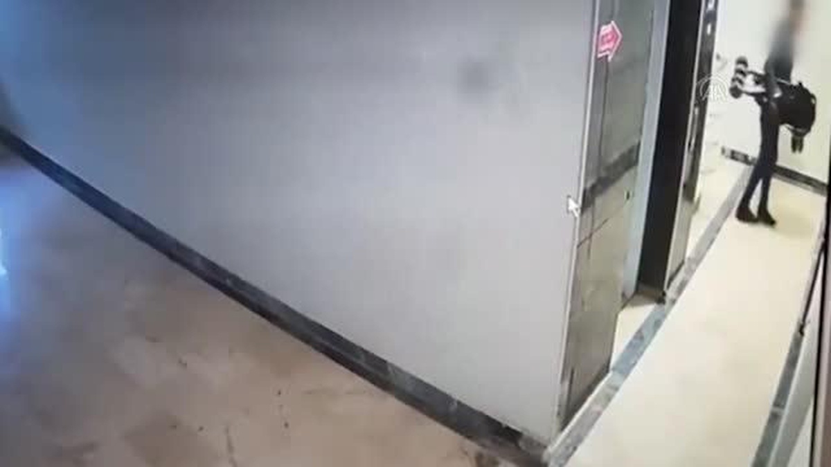 Apartmandan bebek arabası çalan şüpheli tutuklandı
