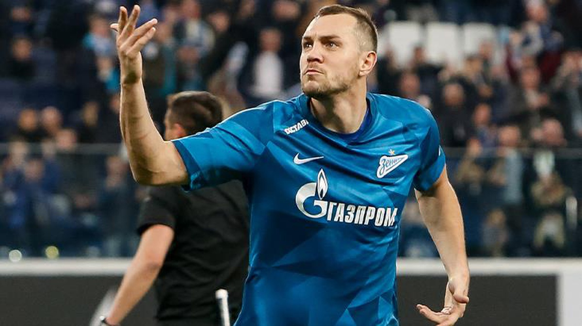 Fenerbahçe, Artem Dzyuba ile anlaştı! Futbolcunun 2.5 milyon eurodan fazla maaş alacağı öne sürüldü