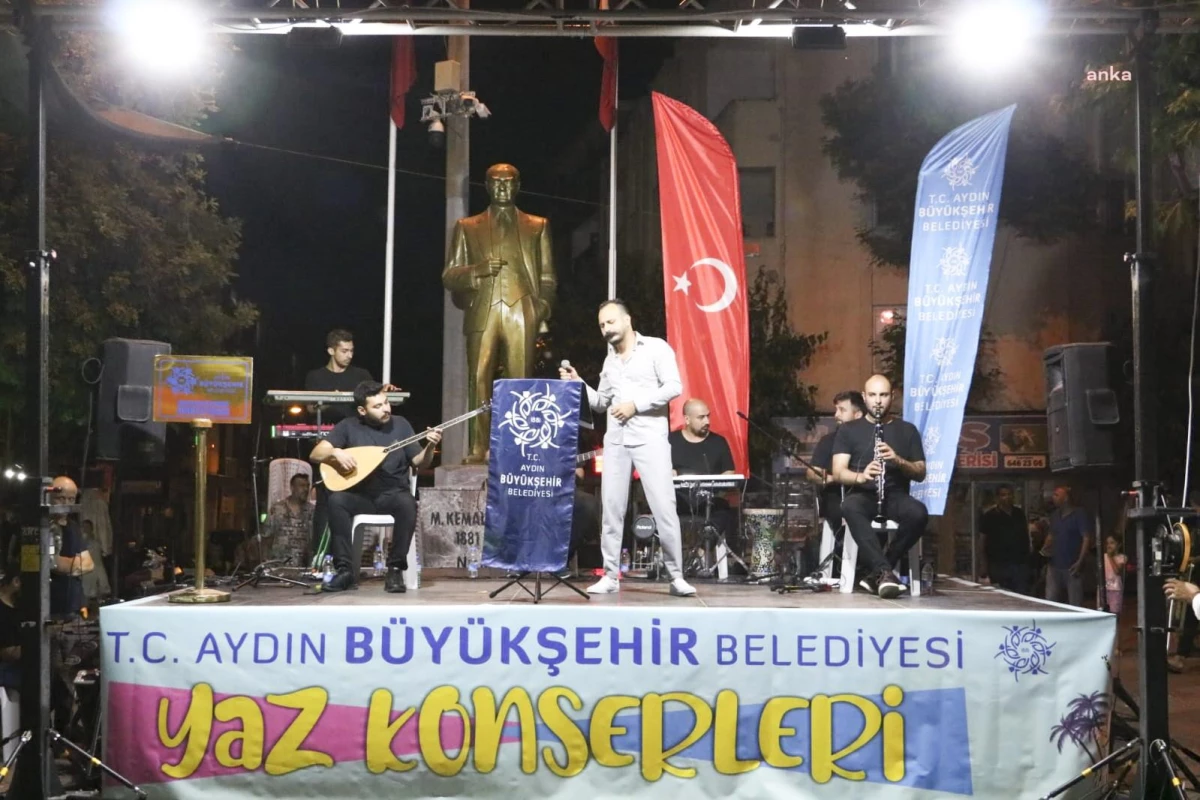 Aydın Büyükşehir Belediyesi\'nin Yaz Konserleri Sürüyor