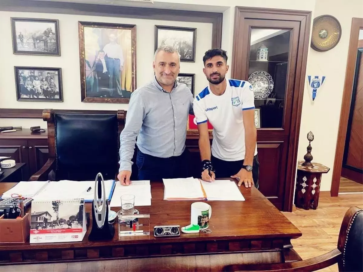 Son Dakika | Bağlar Belediyespor\'un yetiştirdiği gençlerin profesyonel liglere transferi