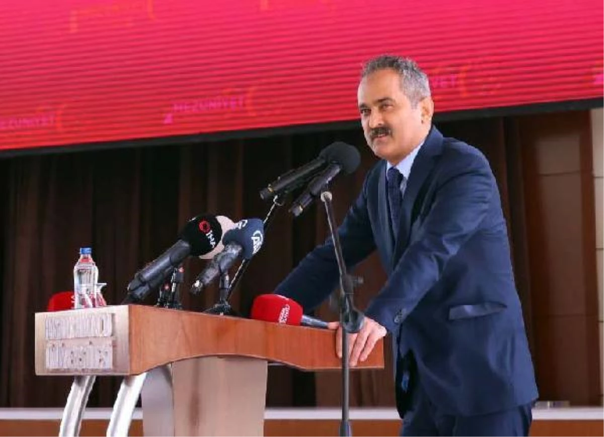 Bakan Özer: 1 milyon genci mesleki eğitim merkezleriyle buluşturacağız (2)