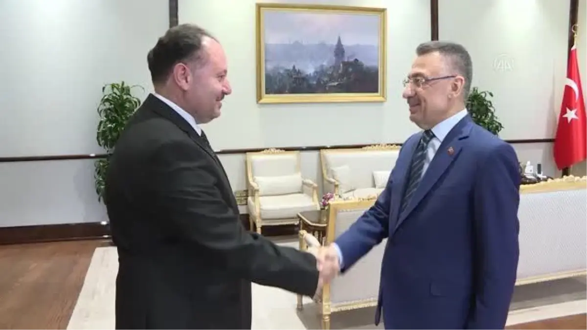 Cumhurbaşkanı Yardımcısı Oktay, KKTC İçişleri Bakanı Öztürkler'i kabul etti