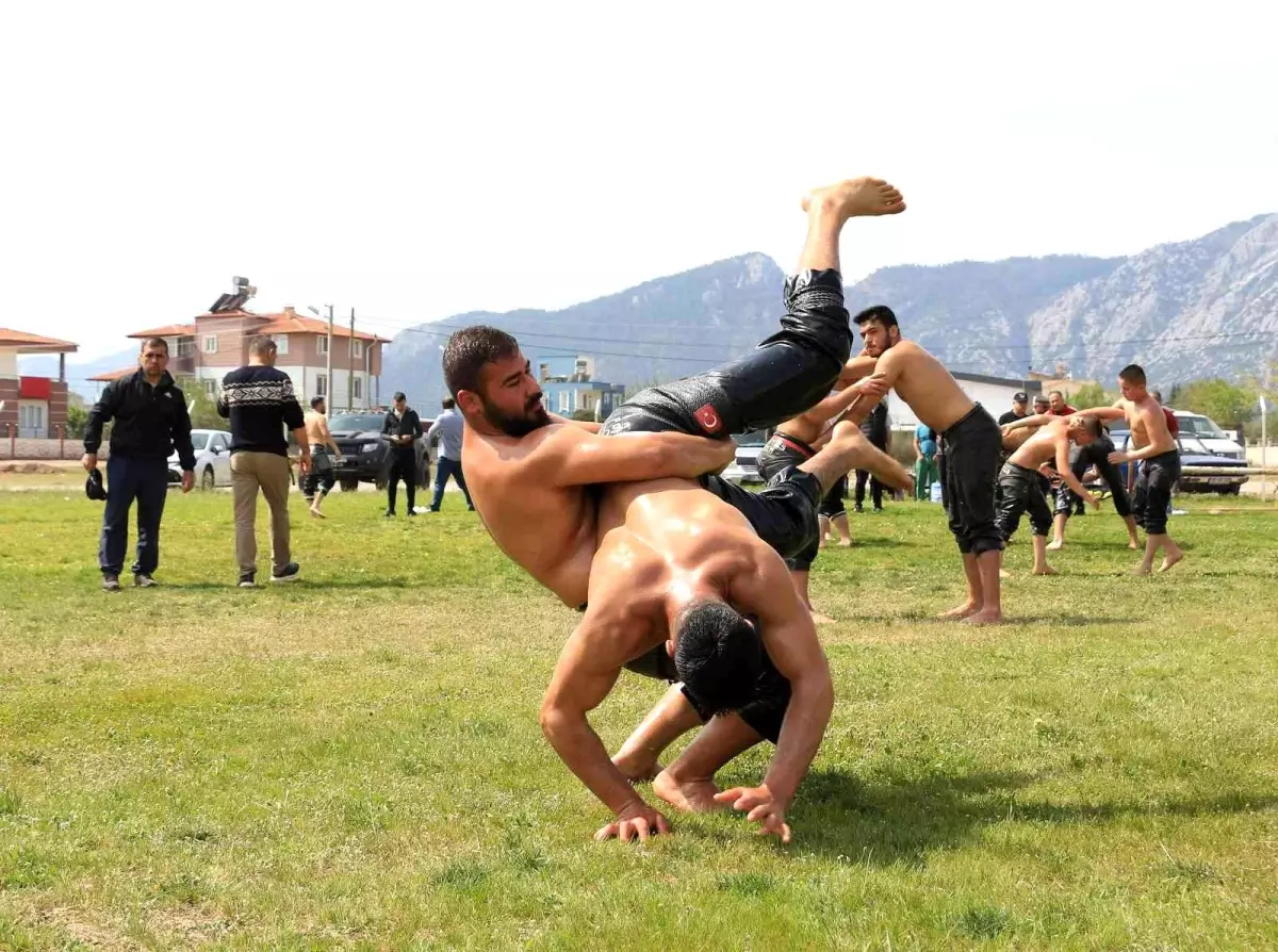 Döşemealtı\'nın Pehlivanları, Kırkpınar\'a Hazırlanıyor