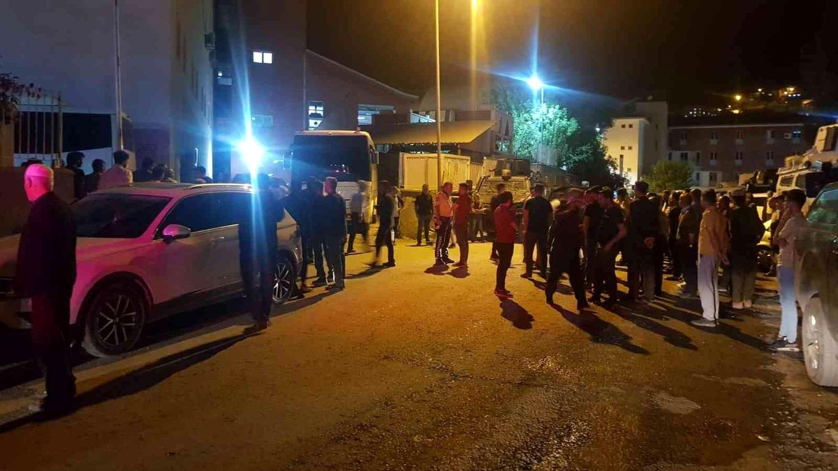 Hakkari\'de bıçaklı kavga: 1 ölü