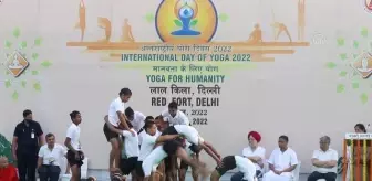 Hindistan'da Uluslararası Yoga Günü kutlaması