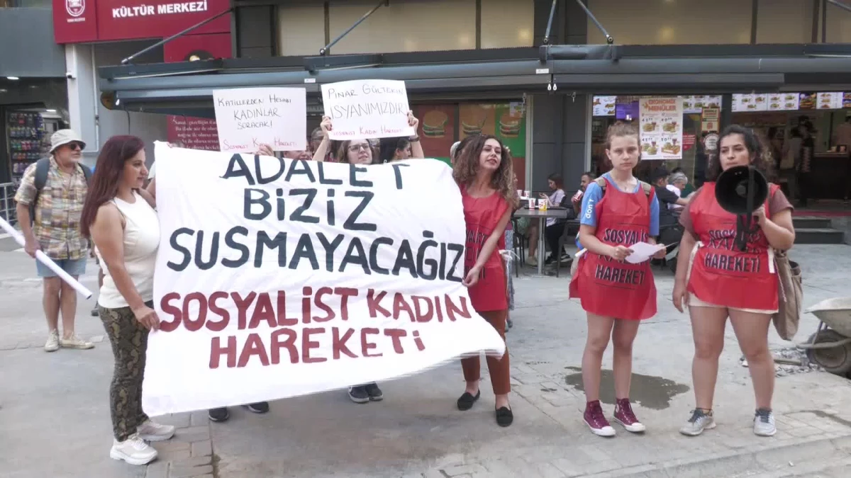 İzmir\'de Kadınlardan Pınar Gültekin Tepkisi: "Hukuk Kitabında Benim Acımın İndirimi Var Mı?"