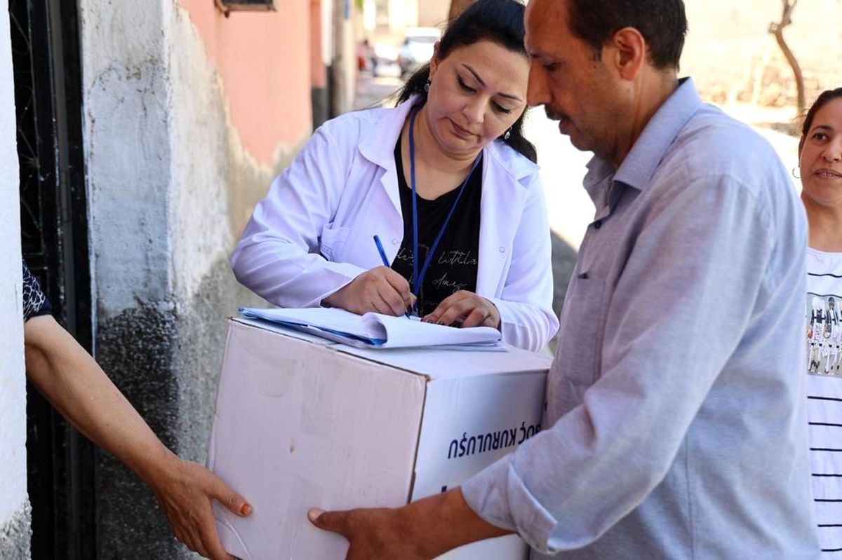 Kilis'te bin aileye hijyen kolisi dağıtıldı