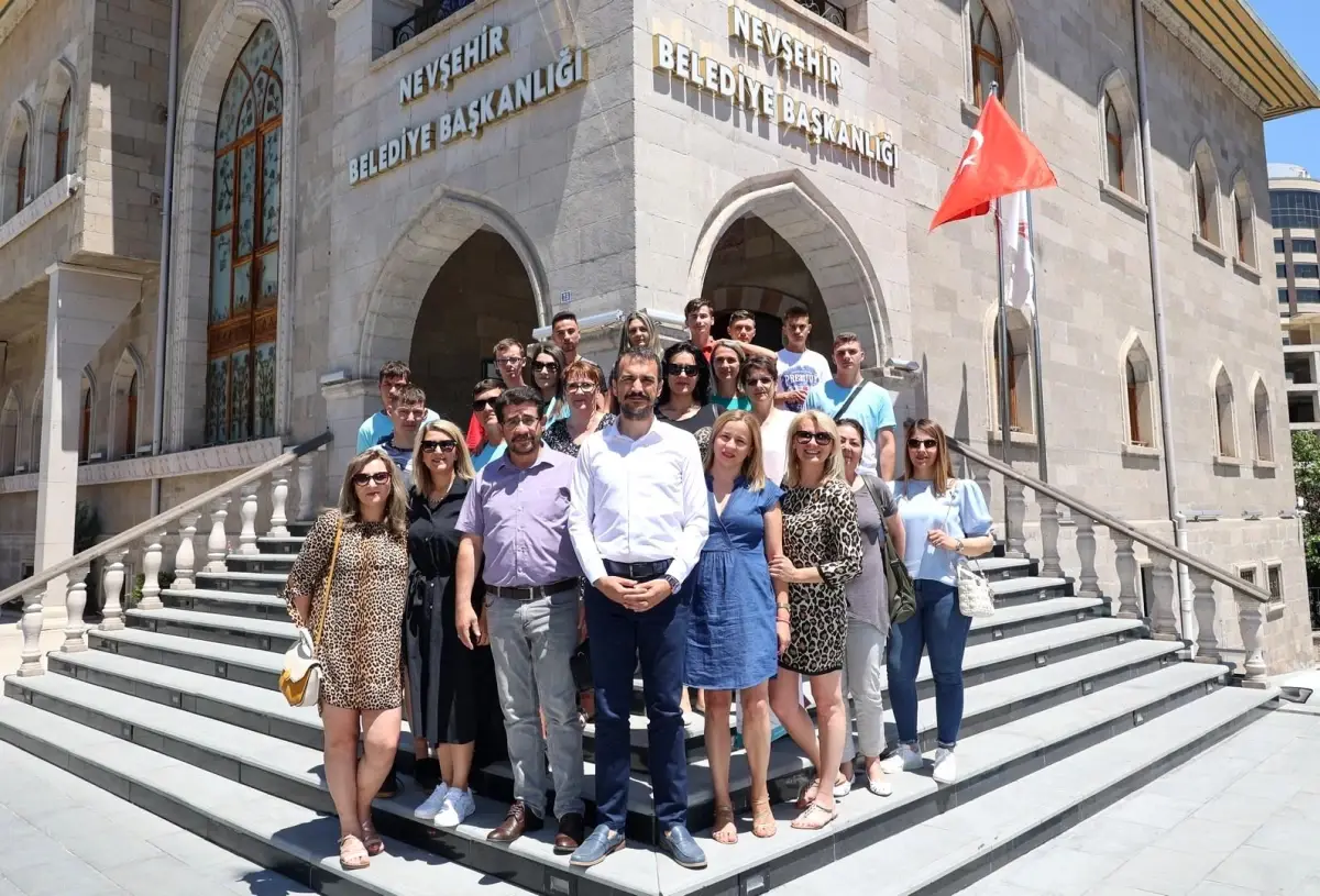 Makedonya ve Romanya\'dan gelen ziyaretçiler Kayaşehir\'de