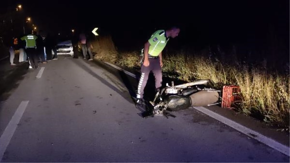 BURSA-Otomobil ile kafa kafaya çarpışan motosikletin sürücüsü ağır yaralandı